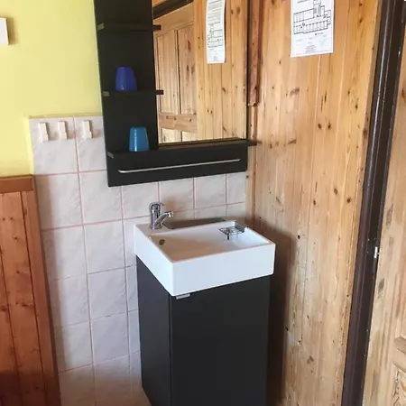 Lesni Bouda * 페츠포드 스녜즈코우