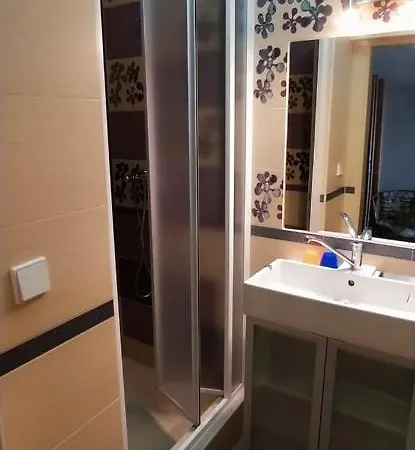 Lesni Bouda 호텔 *