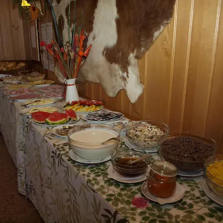 Lesni Bouda * 페츠포드 스녜즈코우